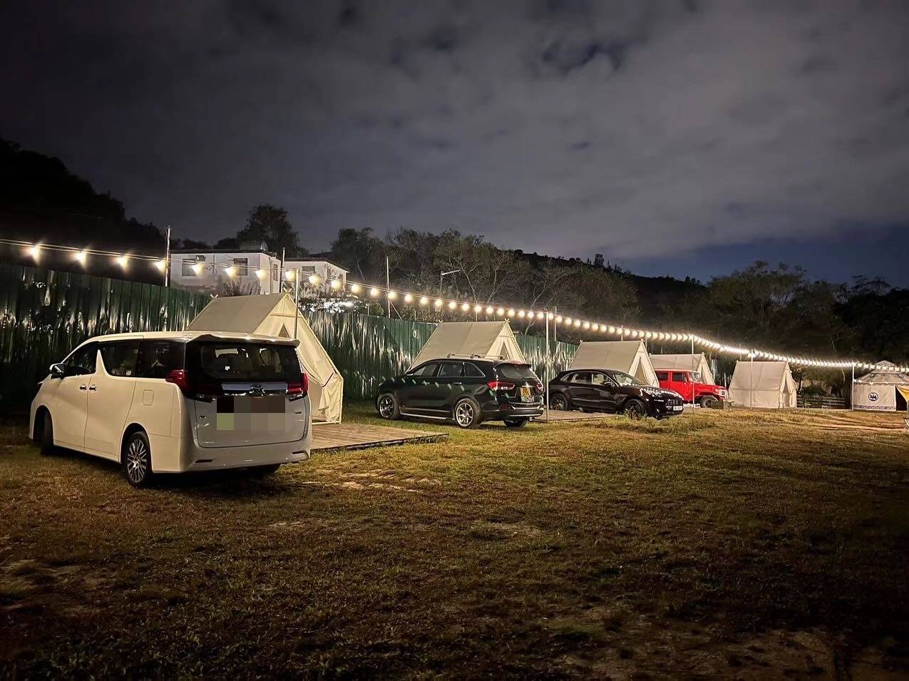 【全港獨家湖塘景】豪華冷氣小屋帳篷Zone K - 日間體驗 (2人)