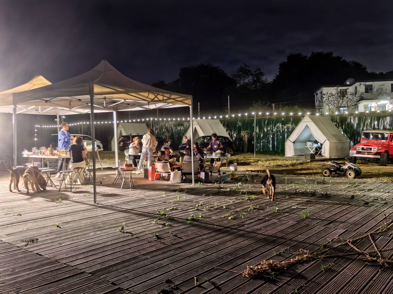 【全港獨家湖塘景】豪華冷氣小屋帳篷Zone K - 日間體驗 (2人)